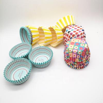 China Factory Supply Disposable Cupcake Paper Leakproof Paper Cake Cups Baking Liners Custom Printing Liners for sale