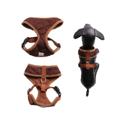 China 2 Available Outdoor Sustainable Cat Dog Pet Harness Adjustable Leash Attachments for sale