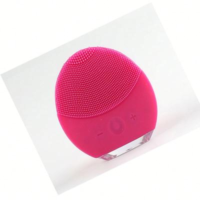 China Custom Logo Face Cleansing Brush Removal Pigment USB Charging Waterproof Face Cleanser for sale