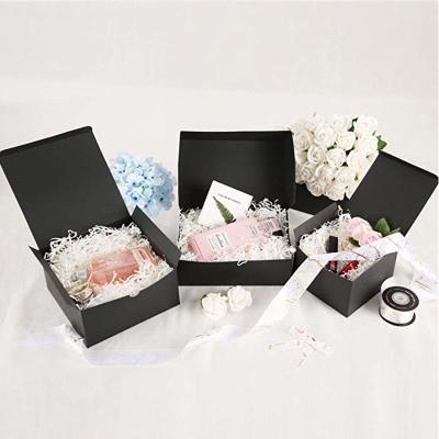 China Recycled Materials Kraft Paper Cartons Folding White Black Box With Lip Gift Card Box for sale