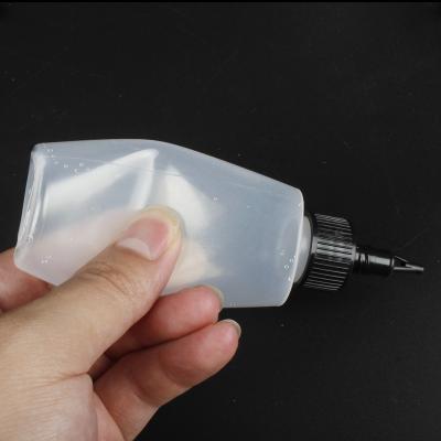 China 21890 Applicators Sustainable Plastic Filler Bottle - Squeeze Bottle With Rotating Top - For Liquid Essential Oil Products - 60ml for sale