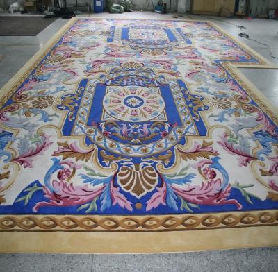 China Fire Resistant High Quality Antique Design Woolen Wall-To-Wall Rug For Banquet Hall for sale