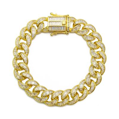 China FASHIONABLE Cuban Men's Cuban Link Chain 10k Gold Moissanite Hailer Miami Link Bracelet for sale