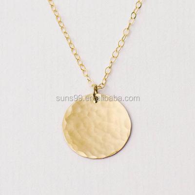 China Stainless Steel Gold Necklace Designs in 10 Gram Jewelry Personalized Hammered Gold Disc Necklace for sale