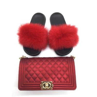 China High quality color jelly chain lady bag with same color fox fur slippers to keep warm for sale