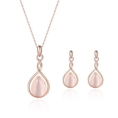 China Hot Selling Trendy Fashion Jewelry Diamond Gem Pendant Necklace And Earrings Set For Women for sale