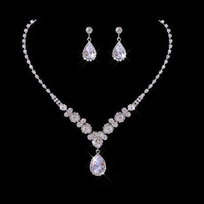 China FASHIONABLE GOGO JEWELRY Luxury Diamond Zircon Drop Earrings & Necklace Pendants Full Set Jewelry For Women Wedding 2021 for sale