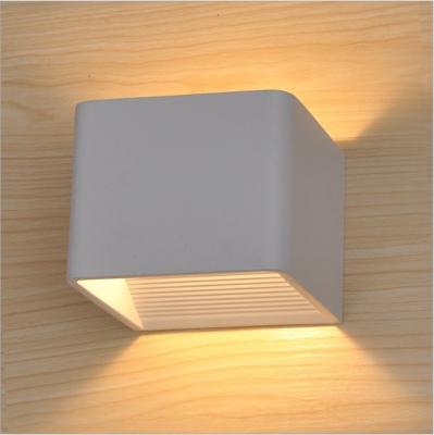 China Waterproof Cube COB LED Wall Light 7W 9W for sale