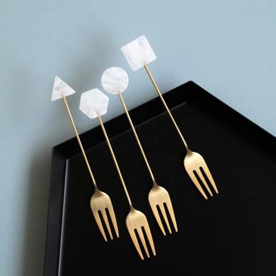 China Gold Plated 304 Stainless Steel Logo Decor Handle Fruit Dessert Cake Acrylic Salad Fork Viable People Custom Crafts for sale