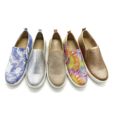 China New Fashion Women's Colorful Dimon Loafer CUSHIONING Studs Top Design Casual Slip On Loafer for sale