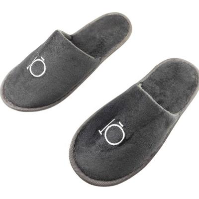 China Cheap Price Black Color Polyester Velvet Material Disposable Hotel Slipper Customized for sale