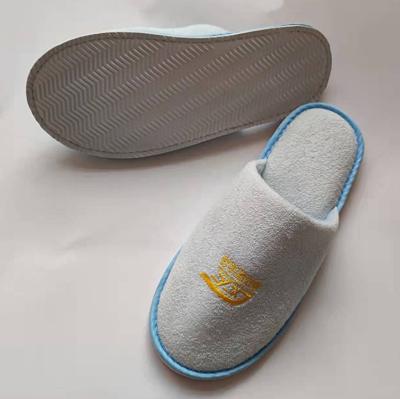 China High Quality Light Blue Terry Cloth Material Disposable Hotel Terry Slipper for sale