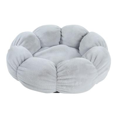 China Cat Nest Soft Pet Bed Sustainable Warm Pet Storage Mattress for Cats and Dogs Thicken Dog Bed Cushion Pet Products for sale