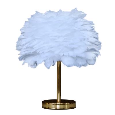 China High grade quality new bedroom bedside table lamp modern living room decorative lamp for night lighting feather desk lamp for sale