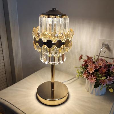 China ZUN GUANG Guangdong High Quality Contemporary Modern Metal Material Crystal Bed Lamp Golden Table Lamp for sale