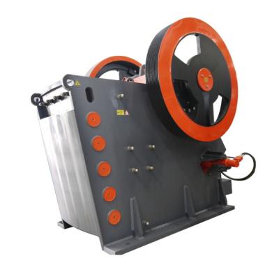 China Professional jaw crusher jaw crusher mining fine jaw crusher with diesel engine for sale