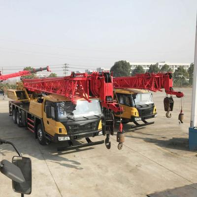 China TRUCK CRANE 30ton mobile telescopic truck crane for sale STC300 for sale