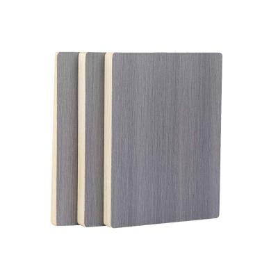 China Radiation 0.5mm Tolerance Contemporary Pine Jas Lightweight Foundry Melamine Plywood for sale