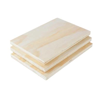 China Various Styles Contemporary Radiata Pine Structural EV 1mm Poplar Plywood for sale