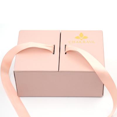 China Recyclable Luxury Custom Magnetic Closure Silver Flat Foldable Paper Gift Boxes Logo Cardboard Printed Recycled Packaging for sale