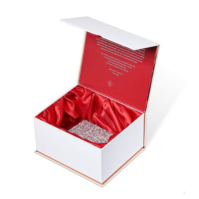 China Recyclable Custom Printing Magnetic Flap Closure Eco-friendly Folding Form Gift Packaging Box With Rigid Ribbon Boxes Paper for sale