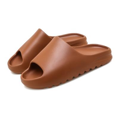 China Wholesale Waterproof Men's Sandals Slides Shoes Yeezy Slippers Summer Fashion Men's Slides Shoes Men's Slides for sale