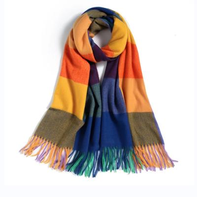 China 2021 Fashion Tyle Lady Designed Fashionable Warm Elegant Shawl Plaid Autumn Long Thick Scarf for sale