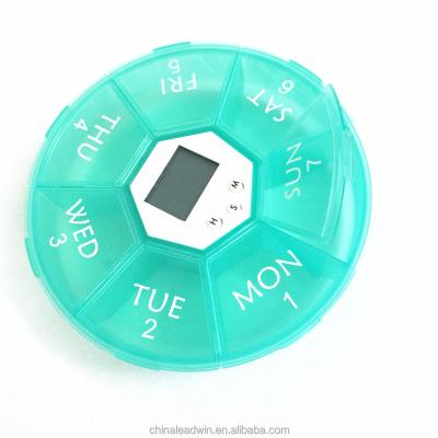 China Portable Plastic Pill Box Reminder With Alarm Function 9.8*9.8*2cm for sale