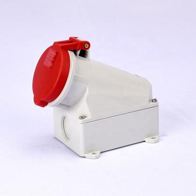 China Industrial ECO IP44 4pin 32A 400V Female Industrial European Socket for sale