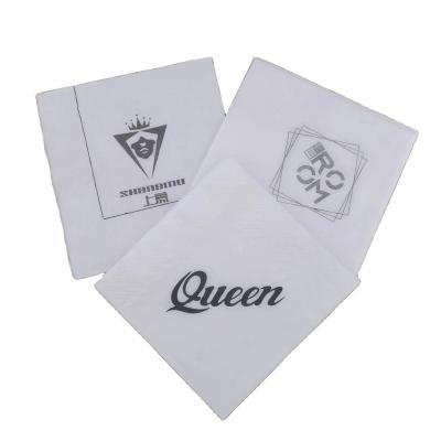 China Colorful restaurant hotel white paper napkins with logo paper servilletas de papel and napkin paper for sale