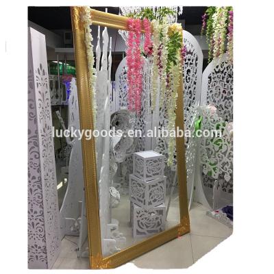 China LDJ606 Wedding Party Decoro Gold Resin Photo Frame Stage Backdrop Large 120(W)x224(H)cm for sale