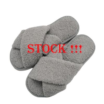 China Fashion Trend Winter Home Gray Warm Velvet Home Slippers Indoor Slipper Stocks For Women Men for sale