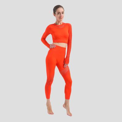 China New Breathable Yoga Sets Mesh Design Yoga Set Fitness Workout Long Sleeve Women Yoga Wear Seamless Sports for sale