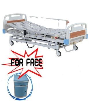 China Hospital Bed New Products Hospital Bed Electric Adjustable Bed And Triple Function Manual for sale