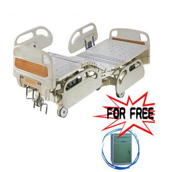 China THR-MB317 Metal Metal Manual Hospital Bed With Triple Function for sale