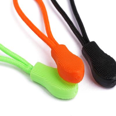 China Multicolor Plastic Easy Use Zipper Rope Wholesale Nickel Free Zipper Pulls Tie Rope Ends Lock Zipper Clip Buckle For Clothing Accessories for sale