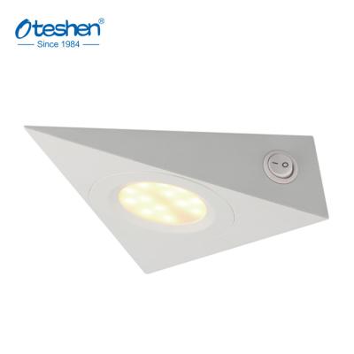 China Recessed and Surface Mounted Netting Triangle Surface Mounted Led Under Cabinet Light 2W for sale