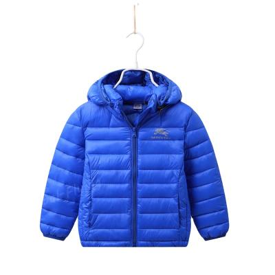 China Anti-wrinkle light and lightweight children's cotton-padded clothes that can take off the hat to keep children's coats warm for sale