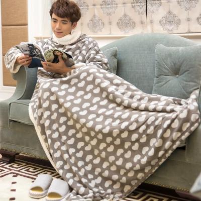 China Cheap Wholesale Double Compound Anti-pilling Comfortable Blanket Sherpa Blanket With Long Blanket TV Sleeves Market Yiwu for sale