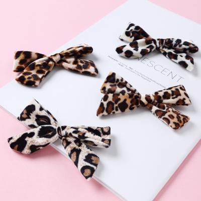 China Hair Accessories Shapes Leopard Babies Hair Clips Newborn Baby Velvet Hairpins Printing Infant Princess Barrette Bows Kids Hair Accessories for sale