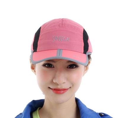 China LED Light COMMON Brim Custom Baseball Caps And Hats With Reflective Printed Letter Logo for sale