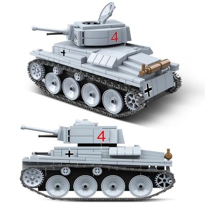 China DIY Building Brick 100082 535pcs WW2 LT-38 Military Light Tank Building Block Soldier Model Weapon Toys from Technical City Military for sale