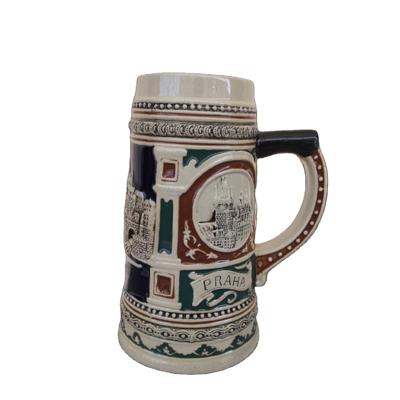 China Viable Custom Shaped 3D Sculpture Creative Design Beer Stoneware Mugs And Mugs for sale