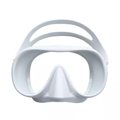 China Anti Fog Diving Sight 180 Scuba Diving Equipment Design Half Face Silicone Professional Wide Frameless Wide Sight Diving Mask for sale