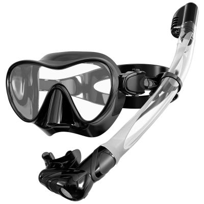 China Cheap Swimming and Diving Snorkel 180 Wide View Price Mask Set Diving Equipment Mask Breath Tube Diving Set for sale