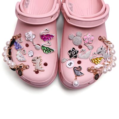 China Eco-froendly Cuty Dinosaur Kids Woman Diamond Anime Luxury Shoe Charms Decorated Shoes Charm Bling for sale