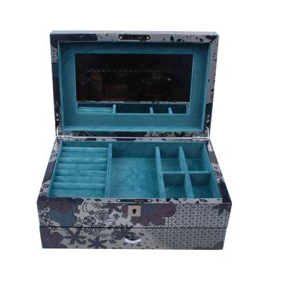 China Factory Wholesale Custom Wooden Ring Packaging Jewelry Box for sale