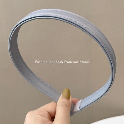 China Hot Selling Custom European and American Style Elastic Fashion Logo Hair Band Hair Band Bracelet for Women for sale