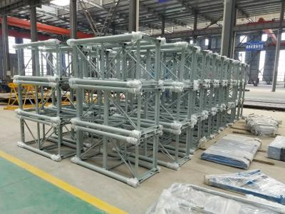 China Lifting Equipment Building Site Hoist of 2.5(L) × 1.4 (W) × 2.2 (H)m Hoists for sale