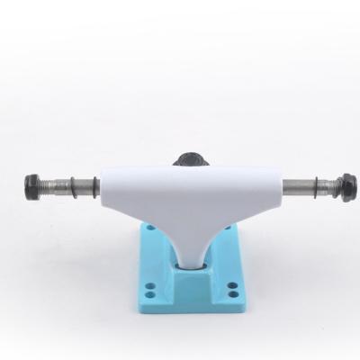 China 138cm Adult Skateboard Truck for sale